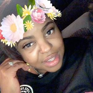 Meet your Posher, Amber